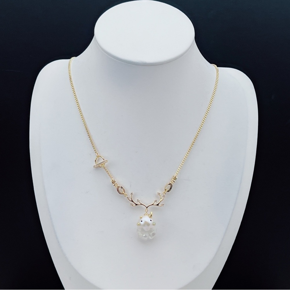 N211 Handmade Freshwater Flame Ball Baroque Pearl Necklace